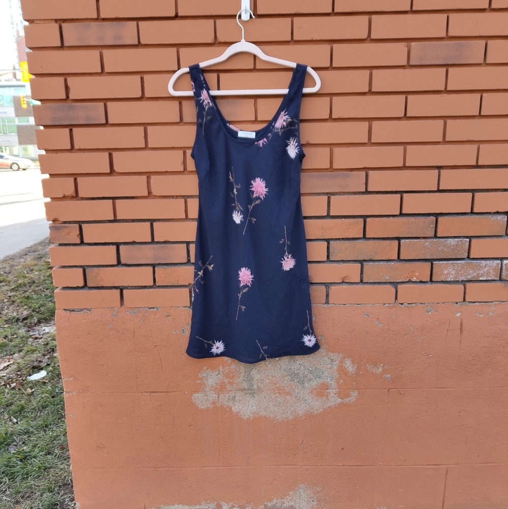 EC Sz S floral print Babaton dress